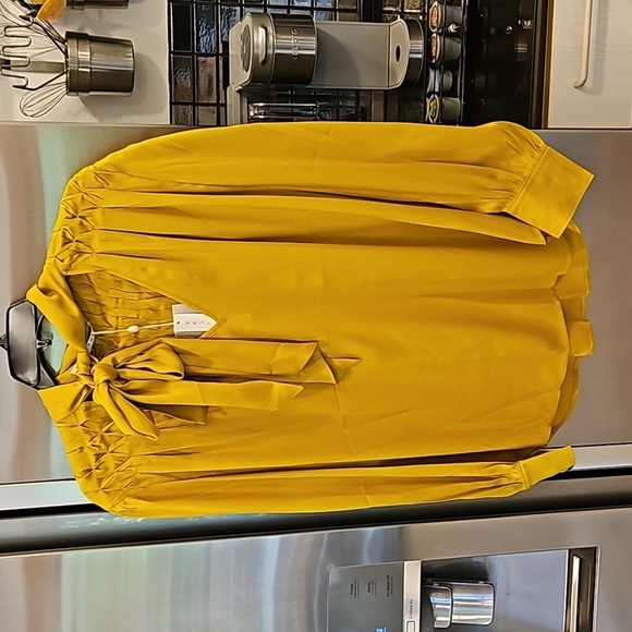 💕TRINA TURK💕 Las Lomas Top ~ CEY Mustard Yellow Neck Bow Tie XL NWT - Picture 3 of 10